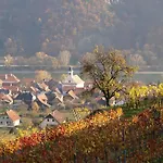 منزل للإقامة Weinbau Weidenauer