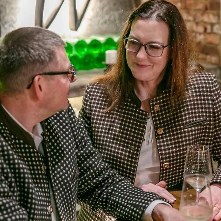Weinbau Weidenauer Privatunterkunft *
