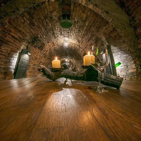 Weinbau Weidenauer *