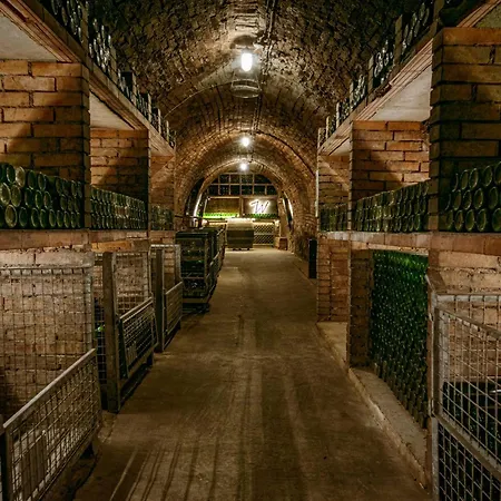 Weinbau Weidenauer * Wösendorf