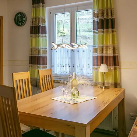 Quarto em Acomodações Particulares Weinbau Weidenauer